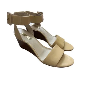Louise et Cie Nude Patent Leather Ankle Strap Wedge Sandals Size 9N 40 thumbnail 2