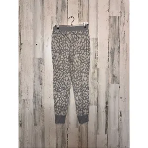 Stars Above Gray Leopard Waffle Knit Pajama Set Women’s XS thumbnail 10