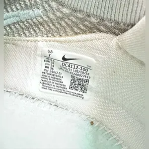 Nike Air Vapormax 2021 Flyknit Phantom-Metallic Sneakers thumbnail 7