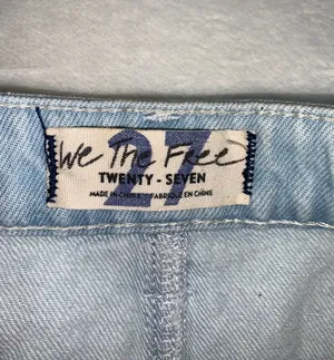 We the Free Going Rogue Distressed Denim Jean Skirt Size 27 thumbnail 7