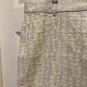 Old Navy The Diva Silver Metallic Jacquard Skinny Ankle‎ Pants Womens 14 Holiday thumbnail 2