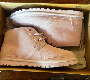 UGG Neumel Women's Boot Size 7 #241A thumbnail 11