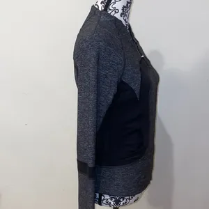 Lululemon Athletica Reversible Find Your Bliss Jacket Size 6 thumbnail 9
