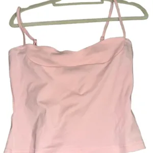 Women’s Size 4 Princess Polly Pink Napier Crop Camisole Top NWT thumbnail 2
