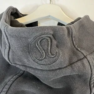 Lululemon Size 6 Scuba Hoodie Light Cotton Fleece Classic Fit Embroidered Logo‎ thumbnail 9