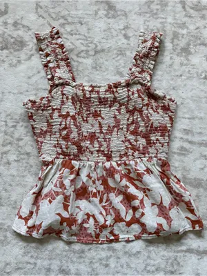 Old Navy Floral Cropped Flowy Tank Shirt Size Small thumbnail 1
