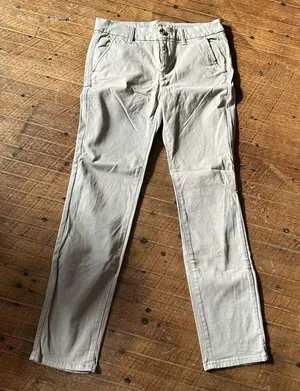 American Eagle tan skinny 8 preppy flat front slacks thumbnail 1