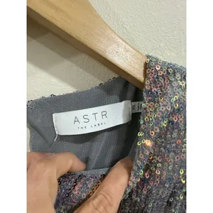 ASTR The Label Womens Sequin Sleeveless Bodysuit Grey Multi XS Party Night Out thumbnail 6