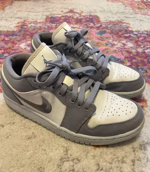 Nike Jordan 1 Low SE Women’s thumbnail 1