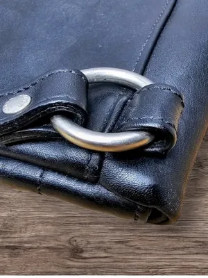 Coach Black Leather Chelsea Hippy Flap Messenger Crossbody Bag - Costa Rica 2000 thumbnail 11