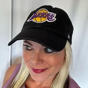 Los Angeles Lakers '47 Brand Classics Clean Up Adjustable Hat Cap Unisex Black thumbnail 1