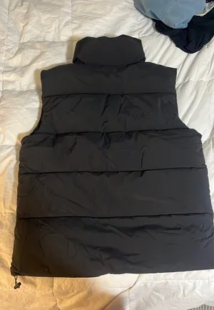 Cotton On Puffer vest thumbnail 2