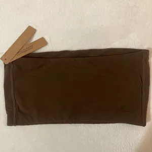 SKIMS Fits Everybody Bandeau XS NWT thumbnail 3