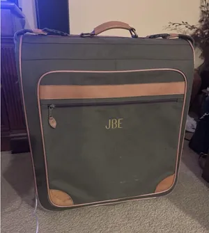 LL Bean Large Green Rolling Garment Bag Leather Trim Suitcase Bag 24" X 21"X8” thumbnail 1