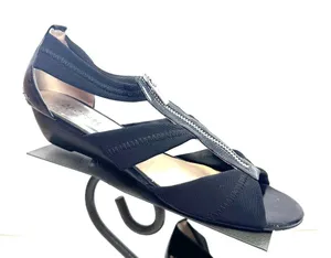Michael Kors Black Leather Front Zip Kitten Wedge Sandals Size 10 thumbnail 1