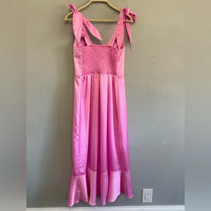 Show Me Your MuMu Garden Pink Midi Dress‎ in Pink Luxe Satin Size Medium thumbnail 3