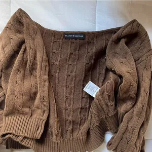 Brown Cropped Knit Sweater thumbnail 3