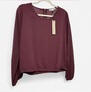 ✨ NWT Olive + Oak Iced Plum Long Sleeve Blouse Top Elastic Hem Back Zip (Size L) ✨ thumbnail 4
