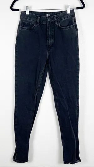 Bdg High Rise Mom Jeans‎ Black Sz 24 thumbnail 1