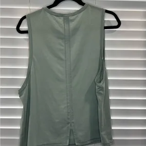 Spanx Women's Sleeveless Top in Green thumbnail 3