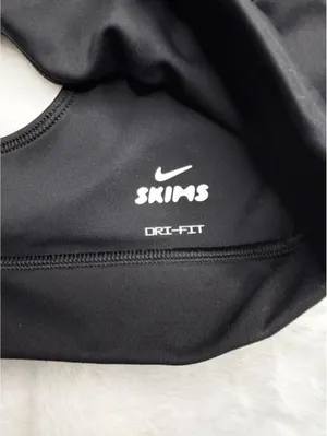 Nike SKIMS Double Strap Scoop Bra Black Small NWT thumbnail 5