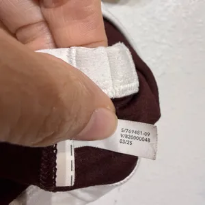 Athleta Garnet Square Neck Sports Bra Sz M thumbnail 5
