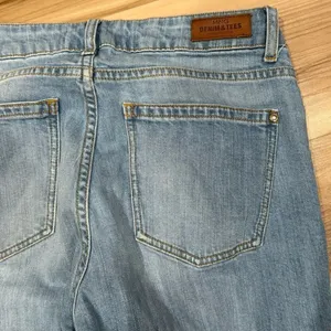 Mango London Slim High Waist Jeans Women’s 6 thumbnail 5