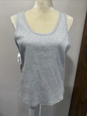 NWT Aritzia Sunday Best Light Gray Ribbed Scoop Neck Tank thumbnail 3