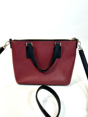 Kate Spade Cameron Street Lucie Crossbody in Maroon and Black 9” x 7.5” x 3.5” thumbnail 4