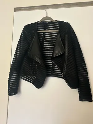 Black jacket thumbnail 3