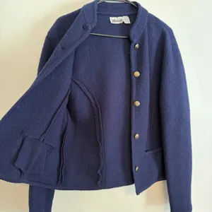 Vintage Country Suburbans 100% Wool Navy Jacket Womens M Gold Buttons Hong Kong thumbnail 1