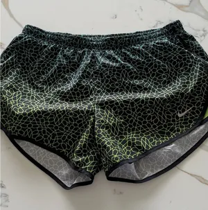 Nike Dri-FIT Running Shorts Womens Medium‎ Black Neon Green Geometric Print Gym thumbnail 1