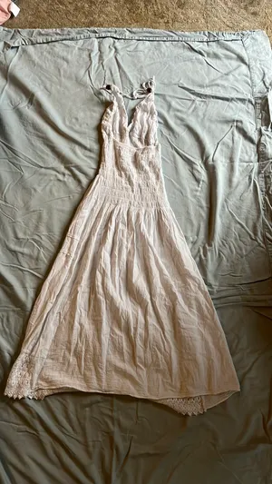 White Halter Dress Size M thumbnail 1