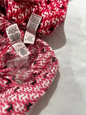 Victoria's Secret Flannel Reindeer Prints Pajama Set Size Large Red Black White thumbnail 9