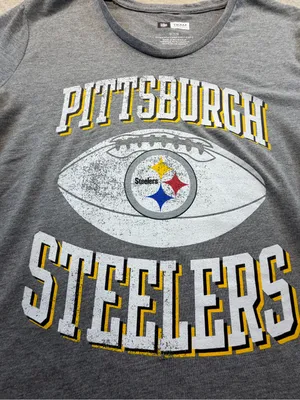 Pittsburgh Steelers Women’s 3/4 Sleeve Football Tee Size Medium NWT NFL Team App thumbnail 2