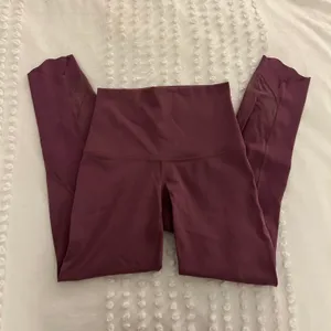 Lululemon Leggings thumbnail 1