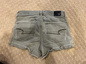 American Eagle Outfitters Short thumbnail 3