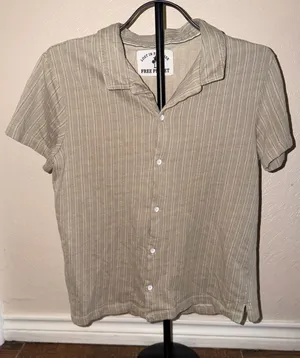 Free Planet Men’s Button-Up Top thumbnail 1