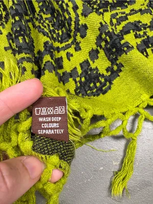 Vintage Raj Green Black Fringed Knit Poncho Cape Shawl Grandmacore One Size thumbnail 2