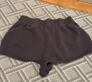Shorts thumbnail 2