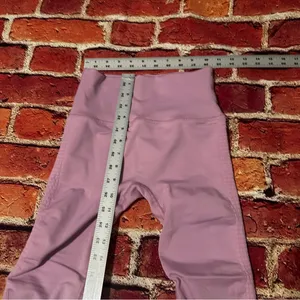 Alphalete leggings size medium thumbnail 4