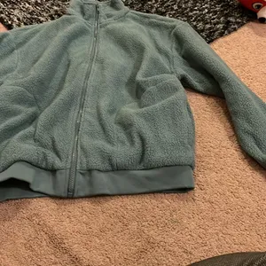 Urban outfitters zip up‎ fleece small thumbnail 3