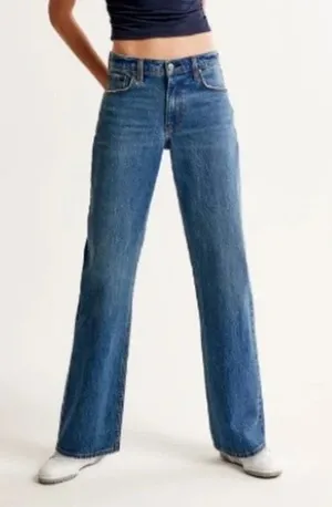 Abercrombie & Fitch Curve Love Low Rise Baggy Jeans Size 25 Long Dark Wash thumbnail 1