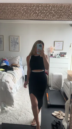 NWT maxi dress with cut out Black Size XS thumbnail 4