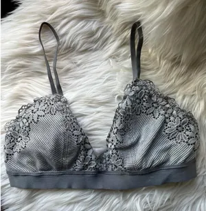 Gray Lace Trim Bralette with Adjustable Straps thumbnail 1