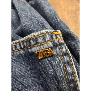 Zara NWT High Rise Paperbag Waist Tapered Light Wash Denim Jeans Size 6 thumbnail 8