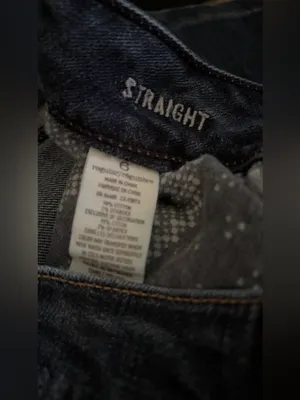 American Eagle Outfitters Straight-Leg Women's Jeans thumbnail 8