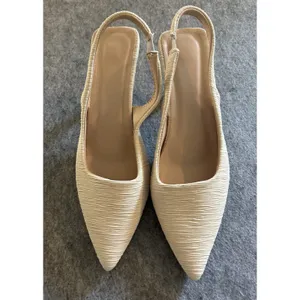 Cream Textured Fabric Slingback Kitten Heel Pumps 7 (37) Elegant Wedding Party thumbnail 2