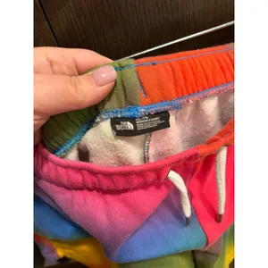 North Face Women's‎ Super Sonic Gradient-Print Shorts xxl thumbnail 3