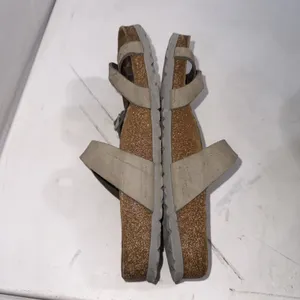 Birkenstock Gray Leather Outdoor Gorpcore Cork Footbed Sandals Women's Size 40 thumbnail 5